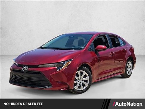 Used 2024 Toyota Corolla LE FWD image 1
