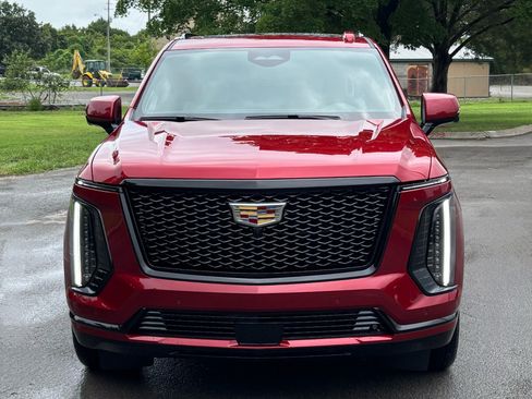 Used 2025 Cadillac Escalade Sport Platinum w/ LPO, Floor Liner Package AWD/4WD image 5