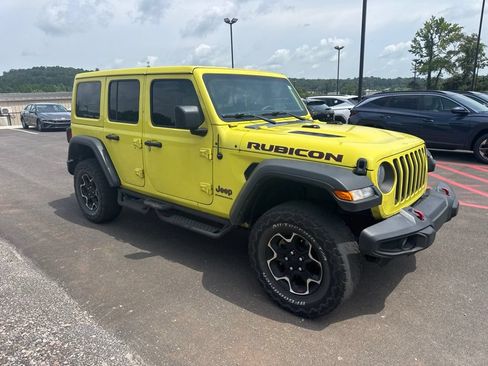 Used 2023 Jeep Wrangler Unlimited Rubicon AWD/4WD image 3