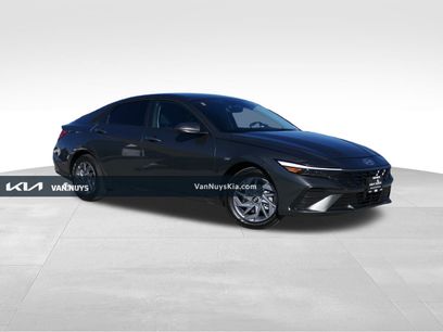 Used 2025 Hyundai Elantra Blue