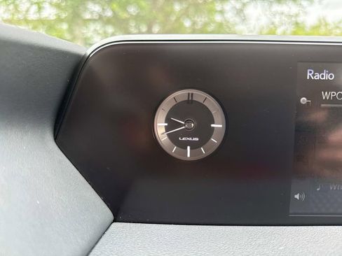 Used 2021 Lexus UX 200 w/ Accessory Package (A2) FWD image 32