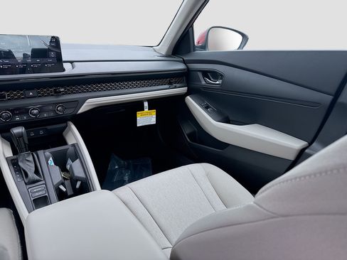 New 2026 Honda Accord LX image 18