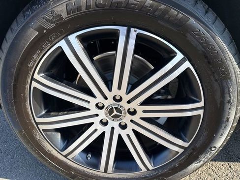 Used 2025 Mercedes-Benz GLE 350 4MATIC image 9