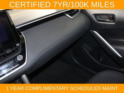 Used 2024 Toyota Corolla Cross AWD Hybrid w/ Moonroof Package image 16