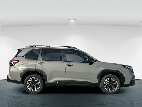 Used 2026 Subaru Forester Premium AWD/4WD image 7