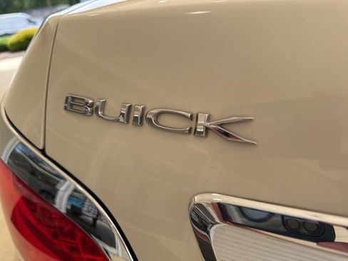 Used 2010 Buick LaCrosse CXL FWD image 28