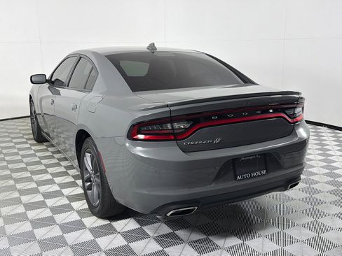 Used 2019 Dodge Charger SXT AWD/4WD image 7