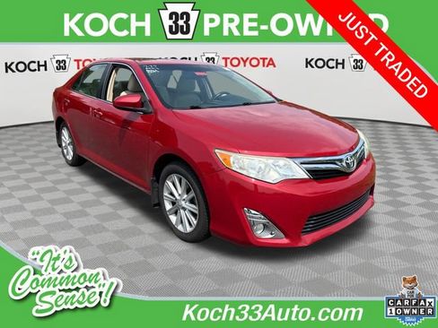 Used 2012 Toyota Camry XLE w/ Leather Pkg FWD image 1