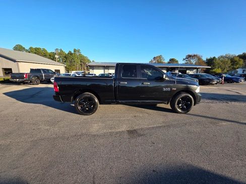 Used 2015 RAM 1500 Express image 4