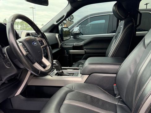 Used 2020 Ford F150 Platinum w/ Equipment Group 701A Luxury image 13