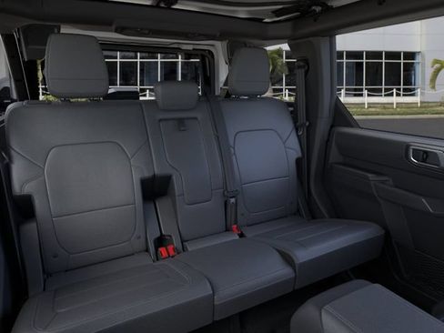 New 2026 Ford Bronco Badlands AWD/4WD image 11