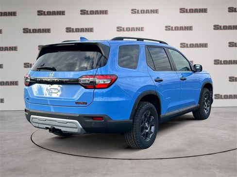 New 2025 Honda Pilot TrailSport image 5