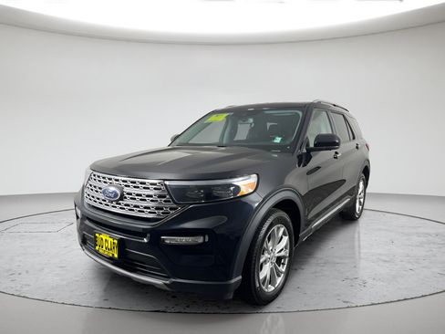 Used 2024 Ford Explorer Limited AWD/4WD image 7