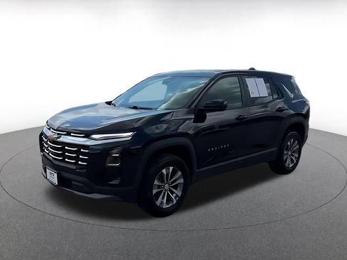 Used 2025 Chevrolet Equinox LT FWD image 7