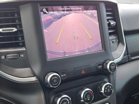 Used 2019 RAM 1500 Big Horn RWD image 13