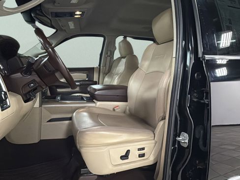 Used 2014 RAM 1500 Laramie w/ Convenience Group RWD image 15