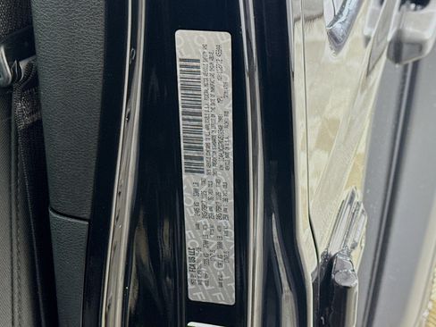 Used 2019 Jeep Wrangler Unlimited Sport S image 40