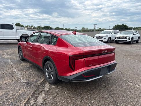 Used 2025 Kia K4 FWD image 5