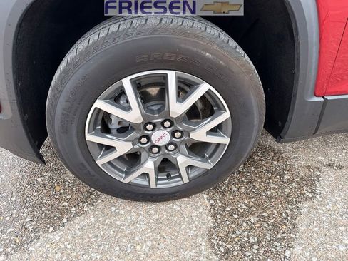 Used 2023 GMC Acadia SLE AWD/4WD image 7