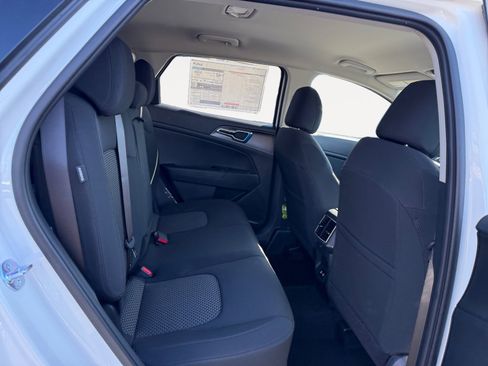 New 2026 Kia Sportage LX image 18