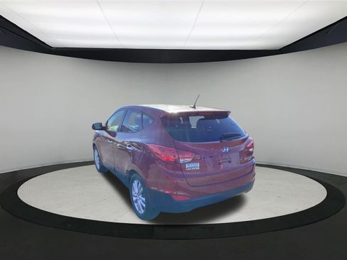 Used 2010 Hyundai Tucson Limited w/ Premium Pkg 4 image 6