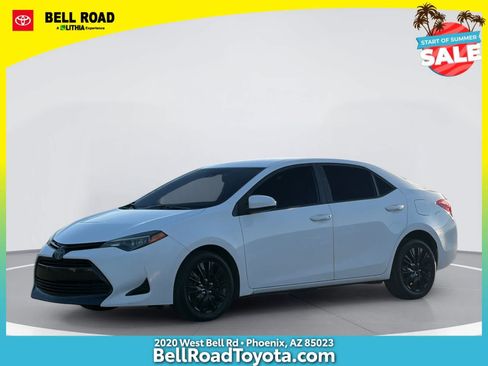 Used 2018 Toyota Corolla LE w/ Carpet Mat Package (TMS) FWD image 1