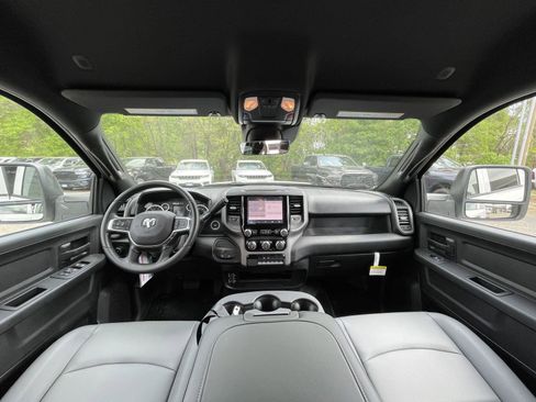 New 2026 RAM 3500 Tradesman AWD/4WD image 14