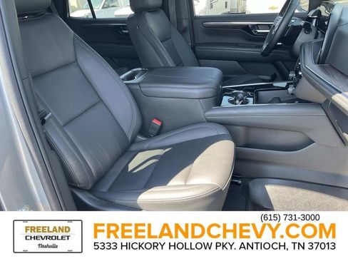 Used 2025 Chevrolet Tahoe Z71 w/ Comfort Package image 26