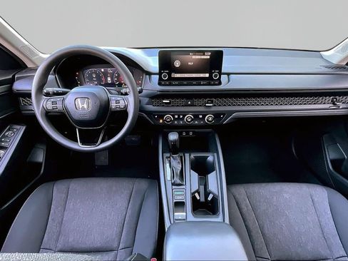 Used 2025 Honda Accord SE image 8