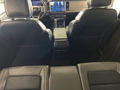 Used 2023 Ford Bronco Outer Banks image 35