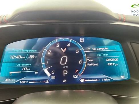 Used 2023 Chevrolet Corvette Stingray Premium Cpe w/ Z51 Performance Package image 30