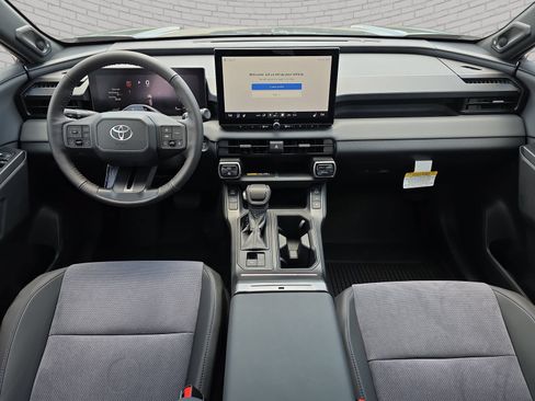 New 2026 Toyota RAV4 XSE w/ Panoramic Sun Roof Package AWD/4WD image 9