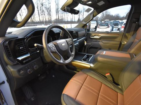 New 2026 Chevrolet Silverado 3500 High Country w/ Technology Package AWD/4WD image 8