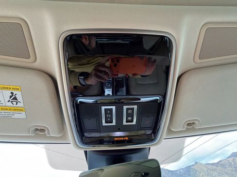 Used 2022 Land Rover Range Rover Westminster Edition image 23