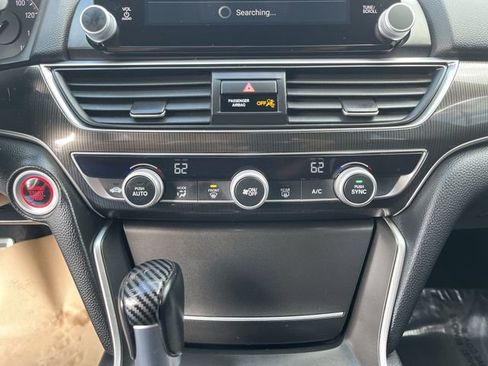 Used 2019 Honda Accord Sport image 18