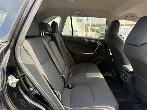 Used 2023 Toyota RAV4 LE FWD image 29