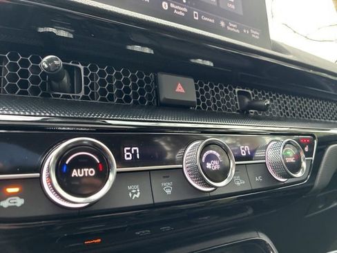 Used 2024 Honda CR-V EX-L image 31