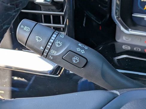 Used 2024 Chevrolet Silverado 1500 LT AWD/4WD image 29