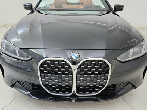 Used 2026 BMW 430i Convertible image 9