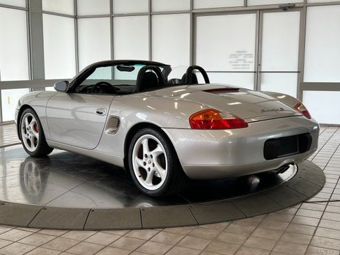 Used 2002 Porsche Boxster S RWD image 5