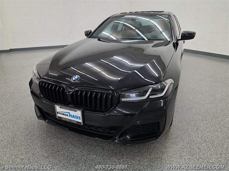 Used 2023 BMW 530i w/ M Sport Package RWD image 1