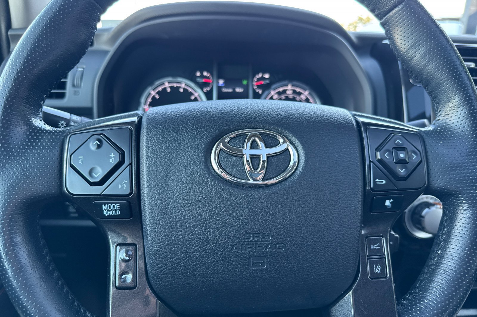 Used 2023 Toyota 4Runner TRD Off-Road Premium w/ Moonroof Package AWD/4WD image 24