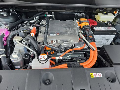New 2026 Toyota C-HR AWD/4WD image 30