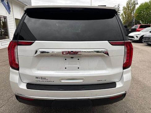 Certified 2021 GMC Yukon SLT w/ SLT Luxury Package AWD/4WD image 6