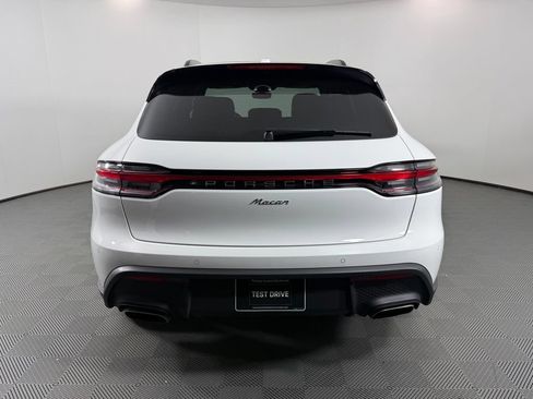Certified 2026 Porsche Macan AWD/4WD image 6