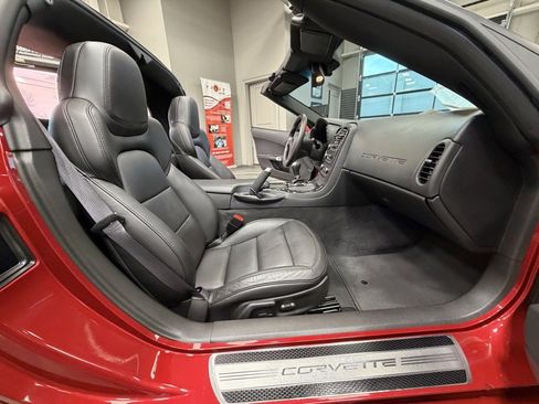 Used 2012 Chevrolet Corvette Grand Sport image 34