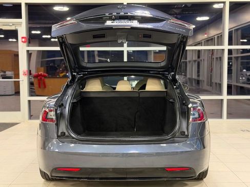 Used 2020 Tesla Model S Long Range Plus image 32