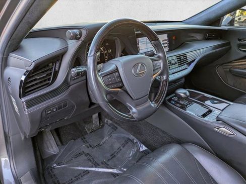 Used 2018 Lexus LS 500 AWD image 10