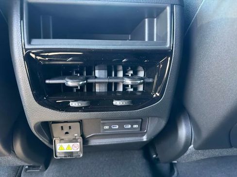 New 2026 Jeep Grand Cherokee Altitude AWD/4WD image 14