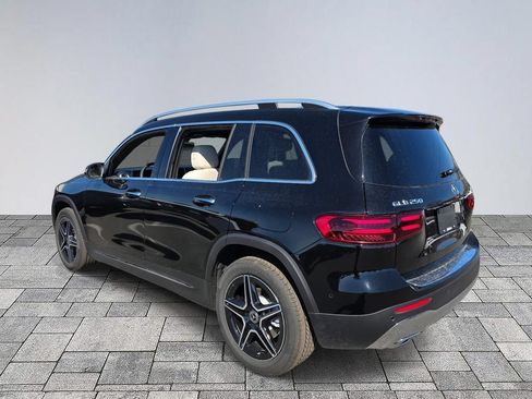 Used 2026 Mercedes-Benz GLB 250 image 5
